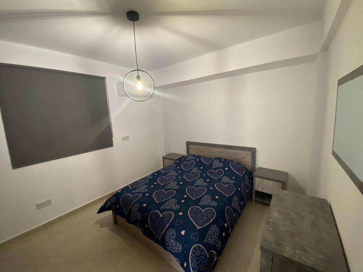 Cosy Apartment In Kato Paphos With Pool Access Buitenkant foto